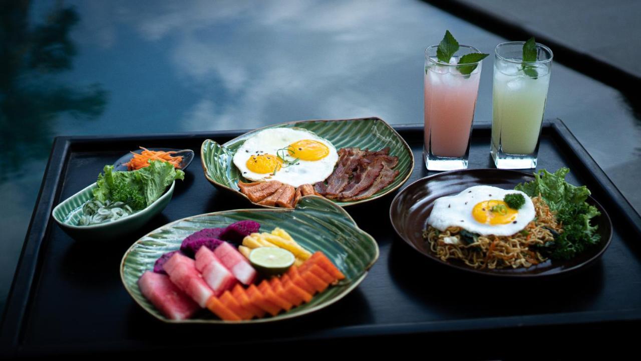 The Pari Sudha Hotel 3*