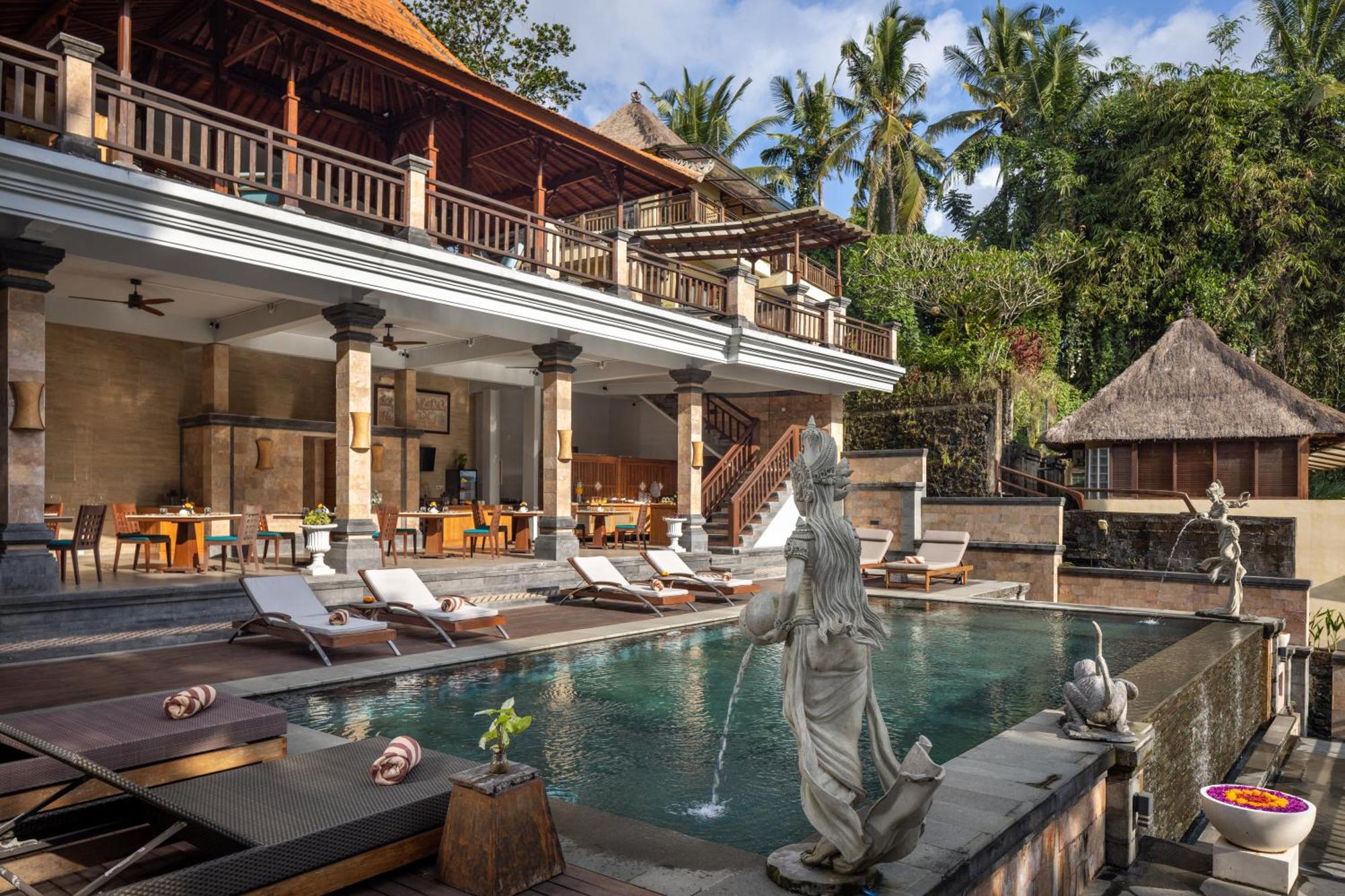 Hotel The Pari Sudha