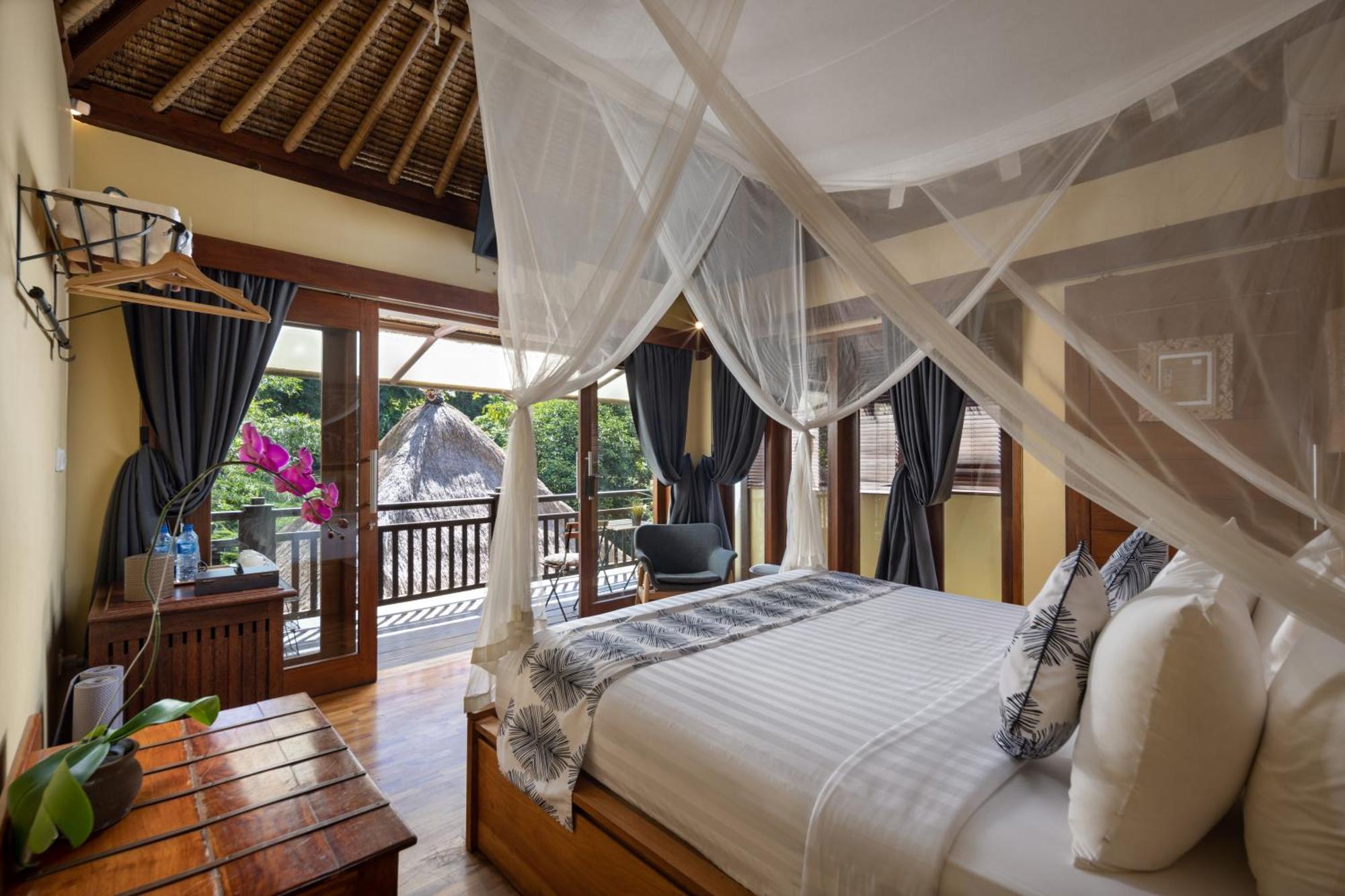 The Pari Sudha 3*