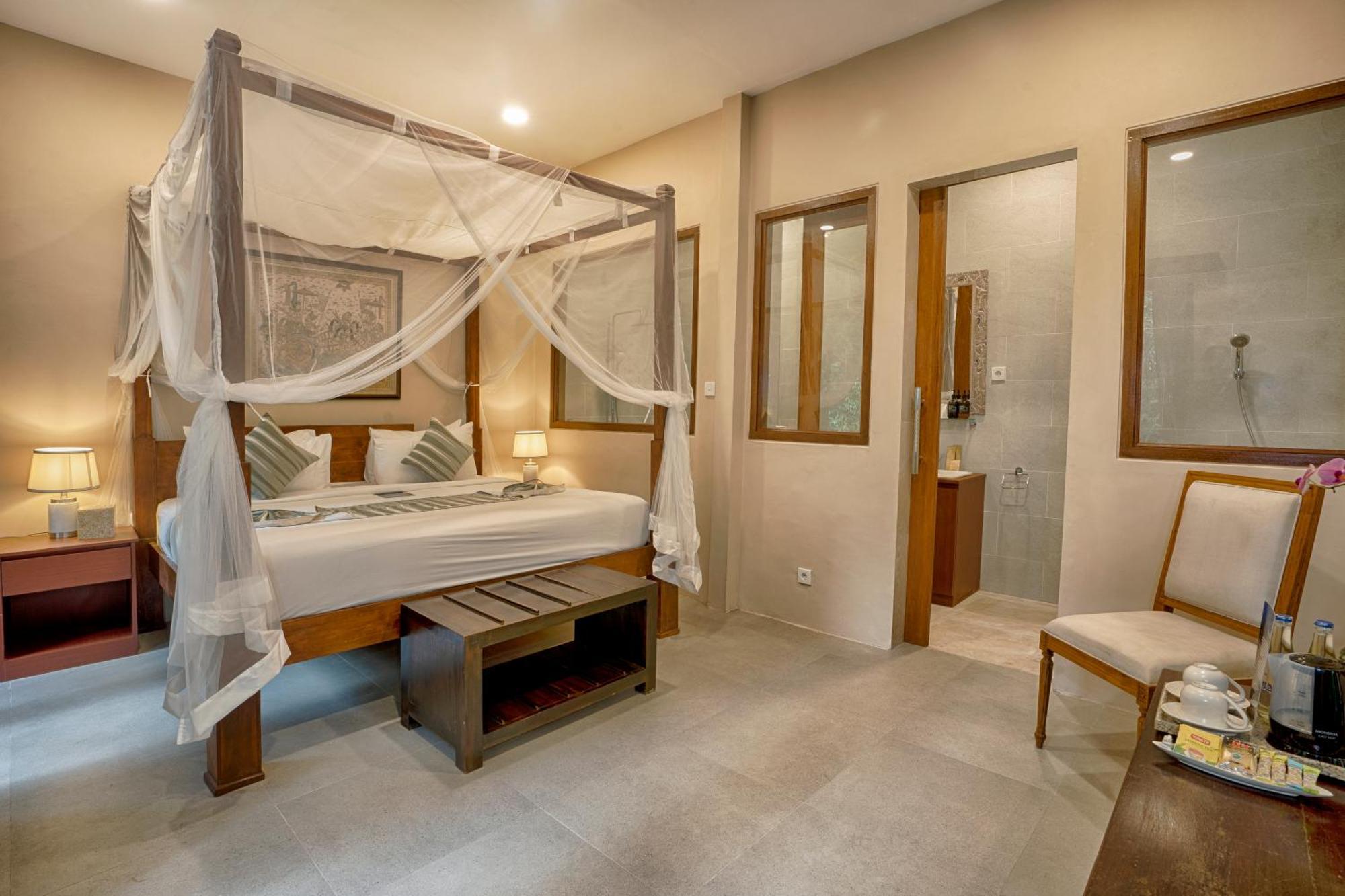 The Pari Sudha Hotel 3*